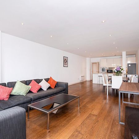Central 2 Bed Maissonette ロンドン エクステリア 写真